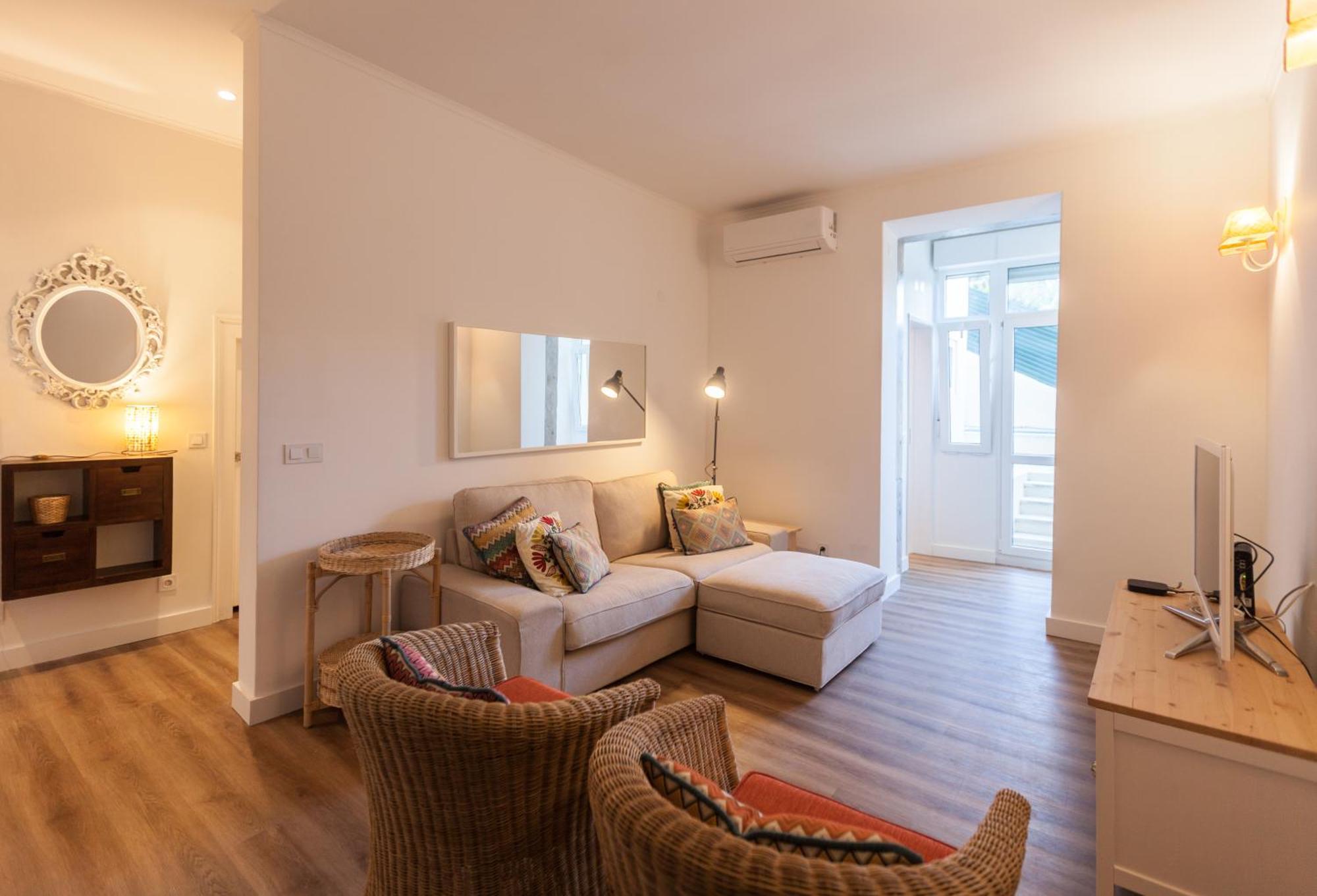 Flh Graca Charming Duplex With Small Pool ลิสบอน ภายนอก รูปภาพ